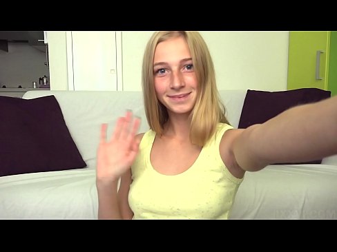❤️ Keď sa nudím, lenivo si masturbujem svoju ružovú kundičku Porno na sk.bestsexporno.ru